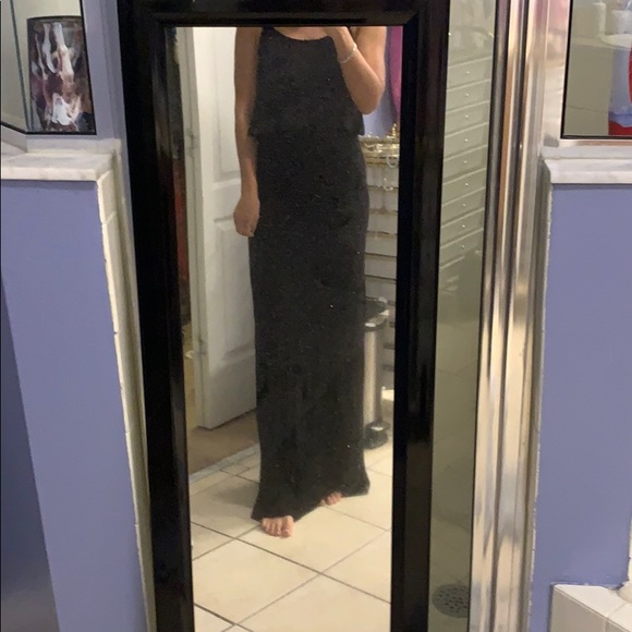 Alythea Dresses & Skirts - Maxi dress lace detail